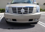 2009 Cadillac Escalade in Pompano Beach, FL 33064 - 1387378 27