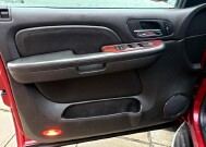 2008 Cadillac Escalade in Belleville, NJ 07109-2923 - 1589277 69
