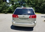 2009 Toyota Sienna in Belleville, NJ 07109-2923 - 942362 114