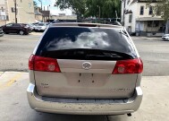2009 Toyota Sienna in Belleville, NJ 07109-2923 - 942362 37