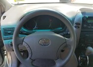 2009 Toyota Sienna in Belleville, NJ 07109-2923 - 942362 159