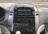 2009 Toyota Sienna in Belleville, NJ 07109-2923 - 942362 104