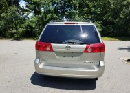 2009 Toyota Sienna in Belleville, NJ 07109-2923 - 942362 165