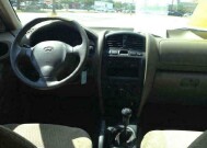 2004 Hyundai Santa Fe in Madison, TN 37115 - 984860 5