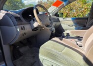 2008 Toyota Sienna in Blauvelt, NY 10913 - 1027343 10