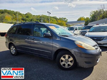 2008 Toyota Sienna in Blauvelt, NY 10913
