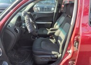 2010 Chevrolet HHR in Warren, OH 44484 - 1273659 5