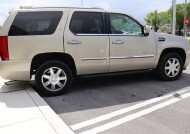 2009 Cadillac Escalade in Pompano Beach, FL 33064 - 1387378 3