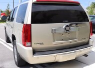2009 Cadillac Escalade in Pompano Beach, FL 33064 - 1387378 19