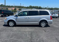 2012 Chrysler Town & Country in Hickory, NC 28602 - 1577733 4