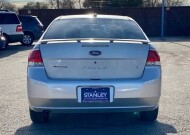 2008 Ford Focus in Mesquite, TX 75150 - 1596180 24
