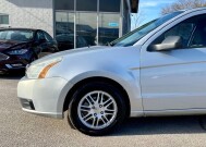 2008 Ford Focus in Mesquite, TX 75150 - 1596180 22