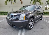 2013 Cadillac Escalade in Pompano Beach, FL 33064 - 1774167 23