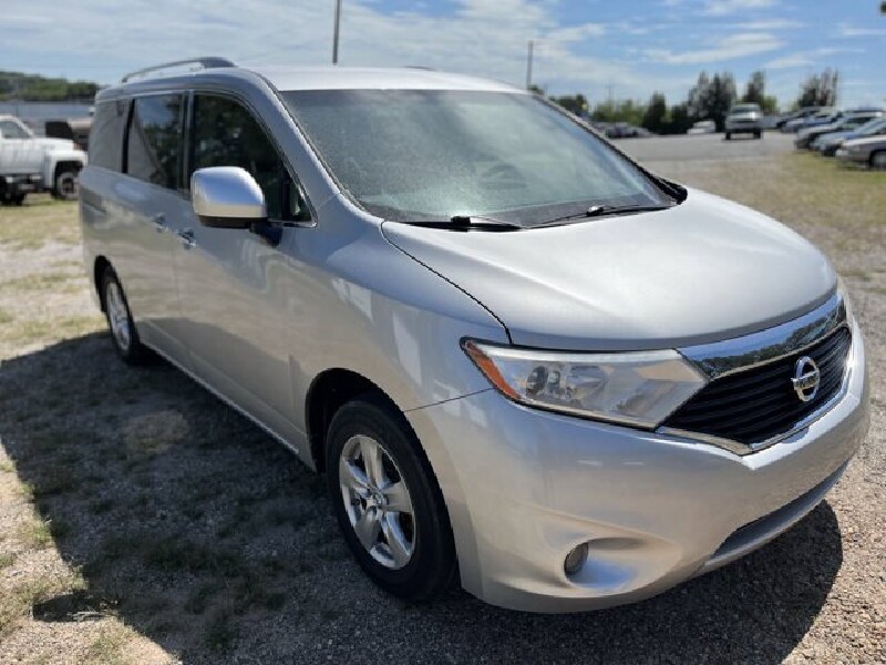 2016 Nissan Quest in Hickory, NC 28602 - 18022009