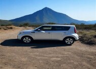 2014 Kia Soul in COSTA MESA, CA 92626 - 18023442 5