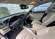 2015 Kia Cadenza in Decatur, GA 30032 - 18023468 19