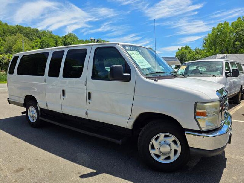 2011 Ford E-350 and Econoline 350 in Blauvelt, NY 10913 - 18023483