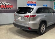 2014 Toyota Highlander in Conyers, GA 30094 - 18024515 4