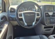 2015 Chrysler Town & Country in Troy, IL 62294-1376 - 18027470 34