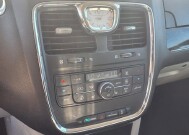 2015 Chrysler Town & Country in Troy, IL 62294-1376 - 18027470 8