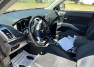 2008 Mitsubishi Outlander in Hickory, NC 28602 - 18029602 9