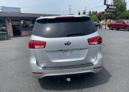 2015 Kia Sedona in Mount Vernon, WA 98273 - 18031940 3