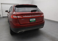 2016 Lincoln MKX in Fayetteville, NC 28304 - 18036346 6