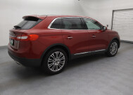 2016 Lincoln MKX in Fayetteville, NC 28304 - 18036346 10