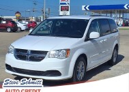 2016 Dodge Grand Caravan in Troy, IL 62294-1376 - 18036932 1