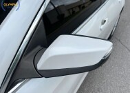 2016 Chevrolet Malibu in Decatur, GA 30032 - 18037372 18