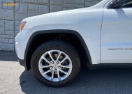 2014 Jeep Grand Cherokee in Decatur, GA 30032 - 18039927 9