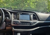 2018 Toyota Highlander in Virginia Beach, VA 23464 - 18051335 28