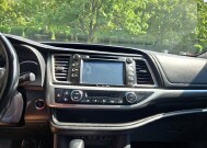2018 Toyota Highlander in Virginia Beach, VA 23464 - 18051335 62