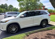 2018 Toyota Highlander in Virginia Beach, VA 23464 - 18051335 37