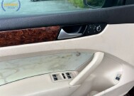 2012 Volkswagen Passat in Decatur, GA 30032 - 18054954 33