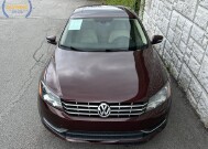 2012 Volkswagen Passat in Decatur, GA 30032 - 18054954 2