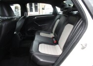 2018 Volkswagen Passat in Tampa, FL 33604-6914 - 18055586 10
