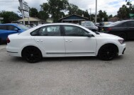 2018 Volkswagen Passat in Tampa, FL 33604-6914 - 18055586 29