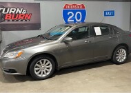 2013 Chrysler 200 in Conyers, GA 30094 - 18057811 3