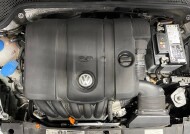 2013 Volkswagen Beetle in Conyers, GA 30094 - 18060486 8