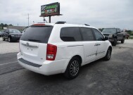 2012 Kia Sedona in Oak Grove, MO 64075 - 18072399 3