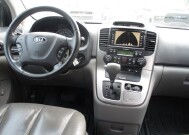 2012 Kia Sedona in Oak Grove, MO 64075 - 18072399 8