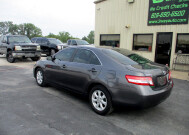 2011 Toyota Camry in Oak Grove, MO 64075 - 18072404 22
