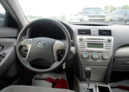 2011 Toyota Camry in Oak Grove, MO 64075 - 18072404 23