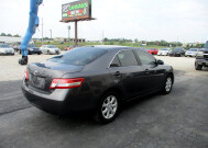 2011 Toyota Camry in Oak Grove, MO 64075 - 18072404 21