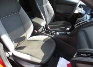2013 Ford Focus in Oak Grove, MO 64075 - 18072442 10