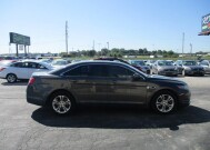 2015 Ford Taurus in Oak Grove, MO 64075 - 18072443 4