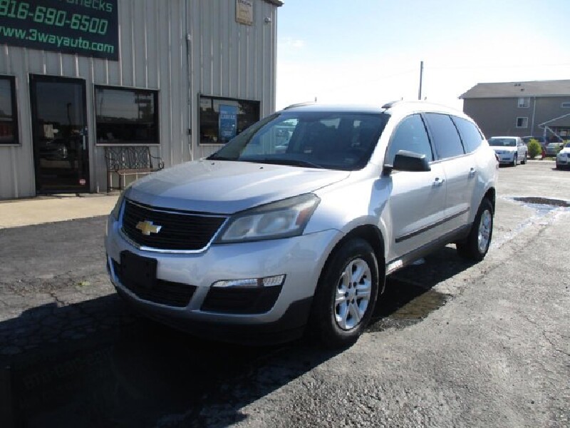 2014 Chevrolet Traverse in Oak Grove, MO 64075 - 18072445