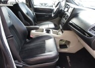2017 Dodge Grand Caravan in Oak Grove, MO 64075 - 18072458 10