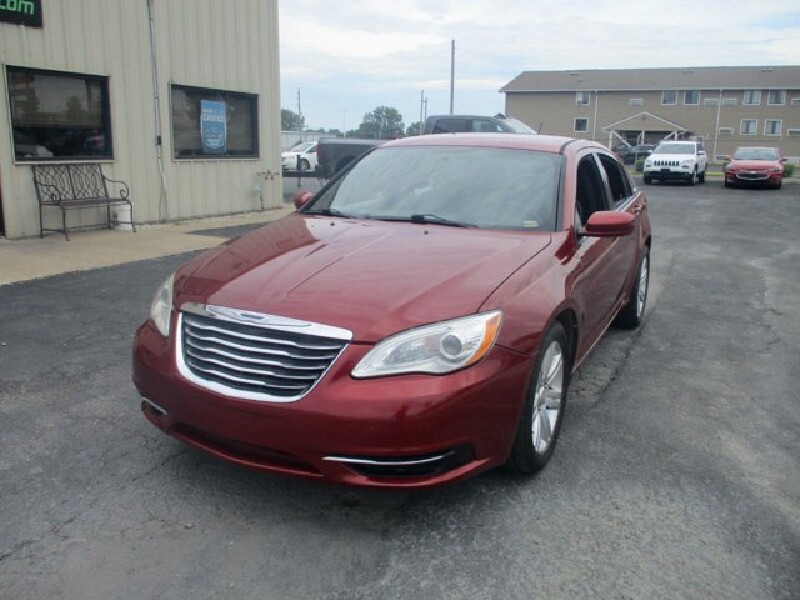 2013 Chrysler 200 in Oak Grove, MO 64075 - 18074580